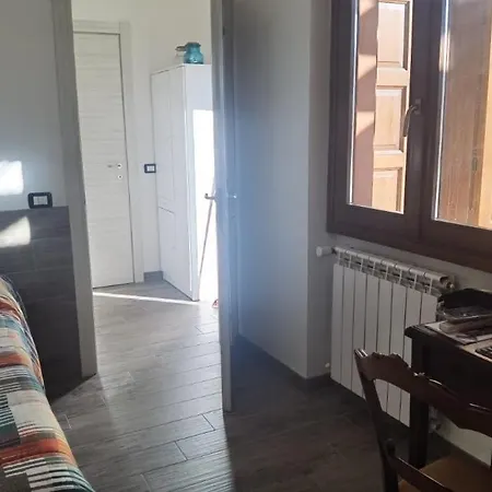 Meina, 2 Camere, 2 Bagni, Giardinetto 아파트 *