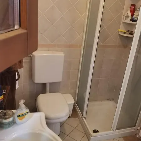 Meina, 2 Camere, 2 Bagni, Giardinetto