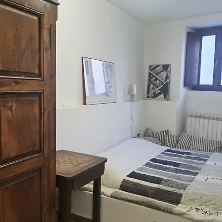 Meina, 2 Camere, 2 Bagni, Giardinetto 公寓