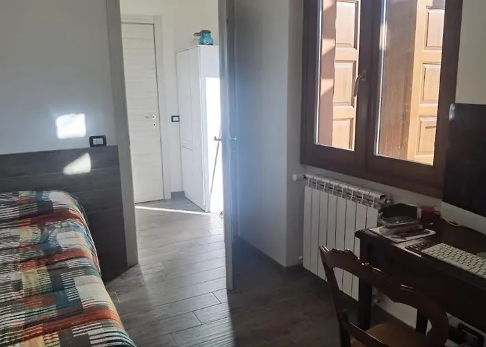 Meina, 2 Camere, 2 Bagni, Giardinetto Appartement *