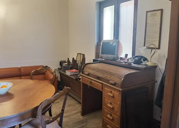 Appartement Meina, 2 Camere, 2 Bagni, Giardinetto *